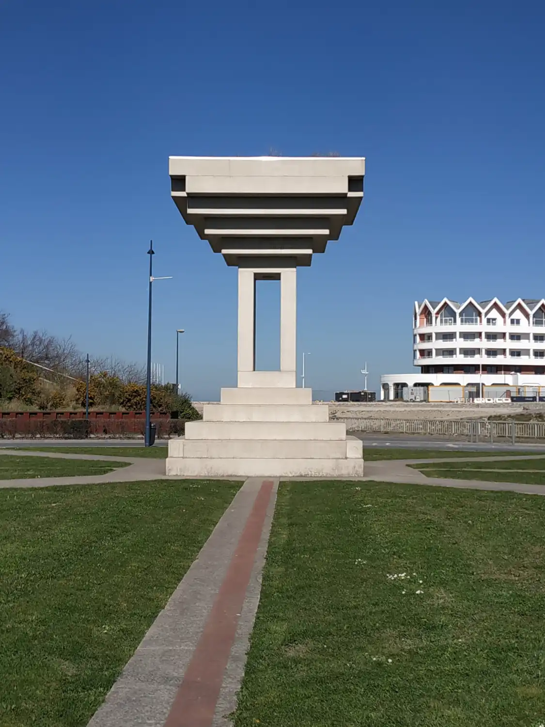 Hotels near The Hourglass