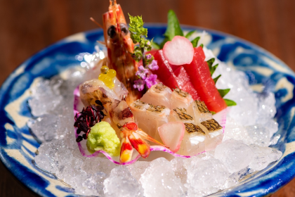 シラカチ　炉端