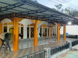 Al Ikhwan Mosque