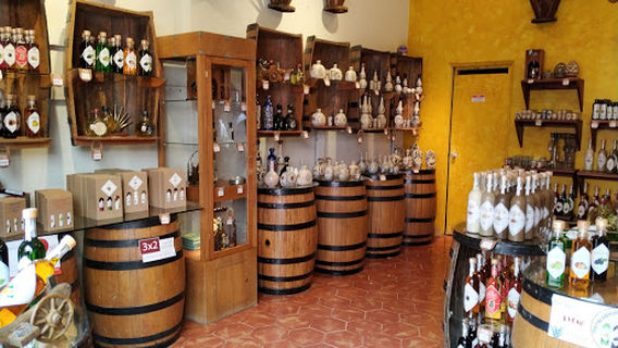 Plaza de Artesanías