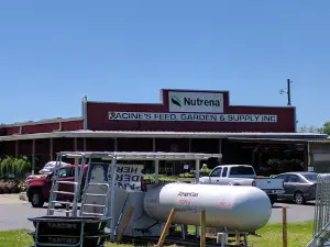 Racine's Feed Garden & Supply Inc.
