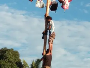 Lapangan Desa Marga Kencana