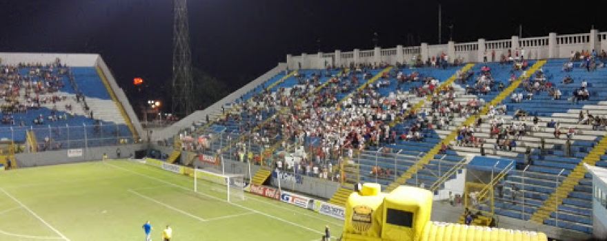 Estadio José Adrián Cruz