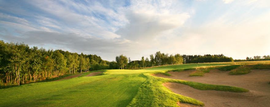 Lübker Golf // Lübker Lodge