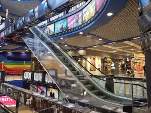 Oskar Movie Theater