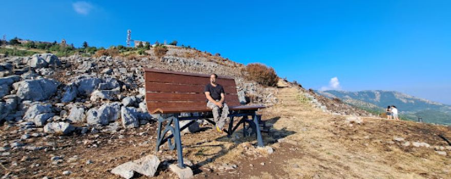 Big Bench #304 - Castel San Pietro Romano