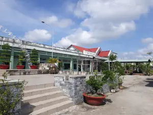 Tắc Vân parish church