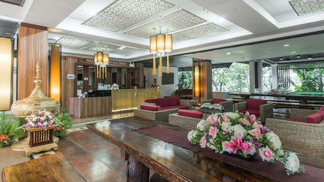 Gassan Khuntan Golf Resort