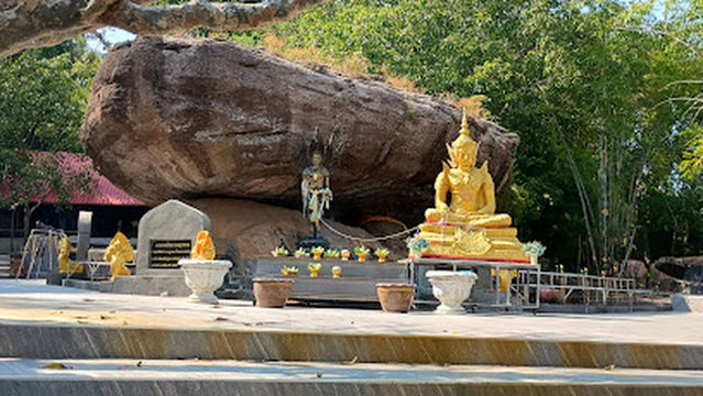 Wat Pa Ban Mai, a Meditation Retreat Centre