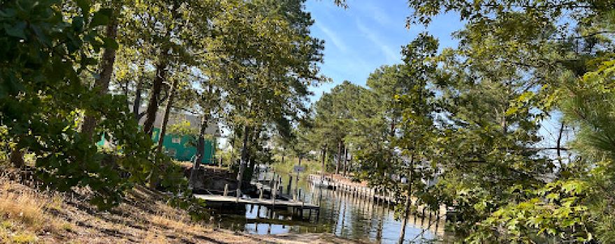 Assawoman Canal Trailhead / Kayak Launch