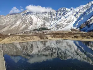 Pansheti Swimming Pool and Mineral Water Spring