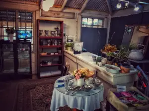 Maywood Nursery & Veranda Gift & Coffee Shop