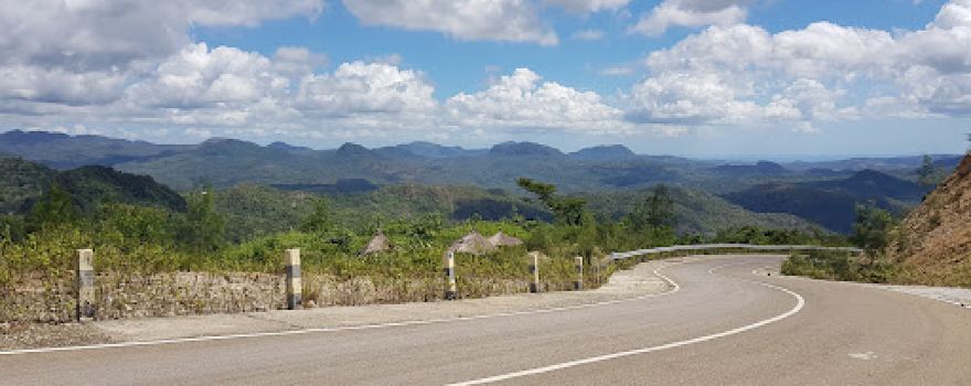 Gunung Naimnasi