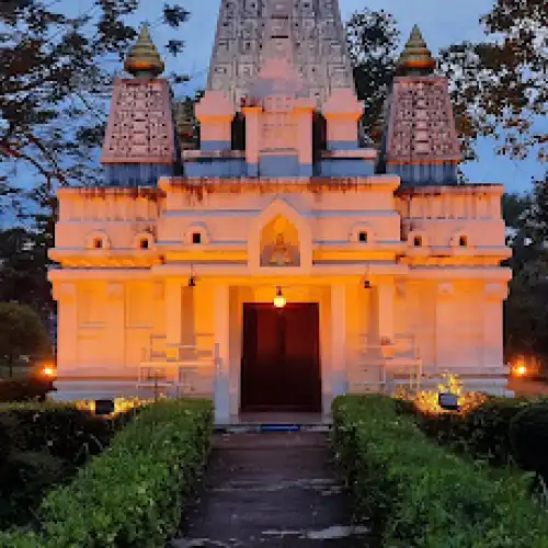 พุทธภูมิ สวนสมเด็จพระศรีนครินทร์ 84 (ทุ่งท่าลาด)
