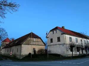 Alsunga Castle
