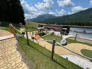 Mountain Adventure Golf | Minigolf