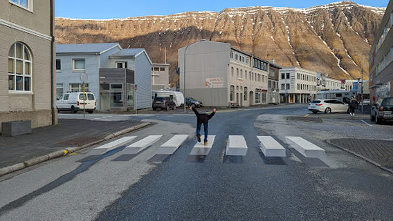 3D Crosswalk