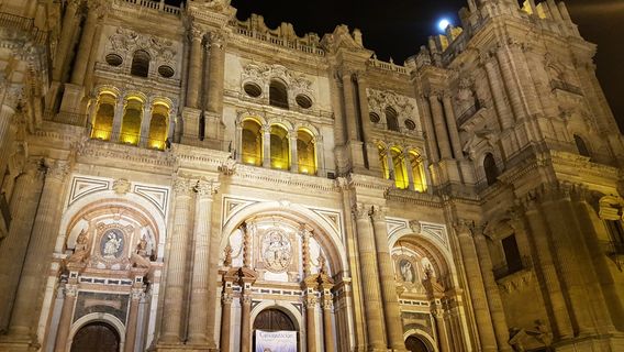 Explora Málaga Free tours y tours privados