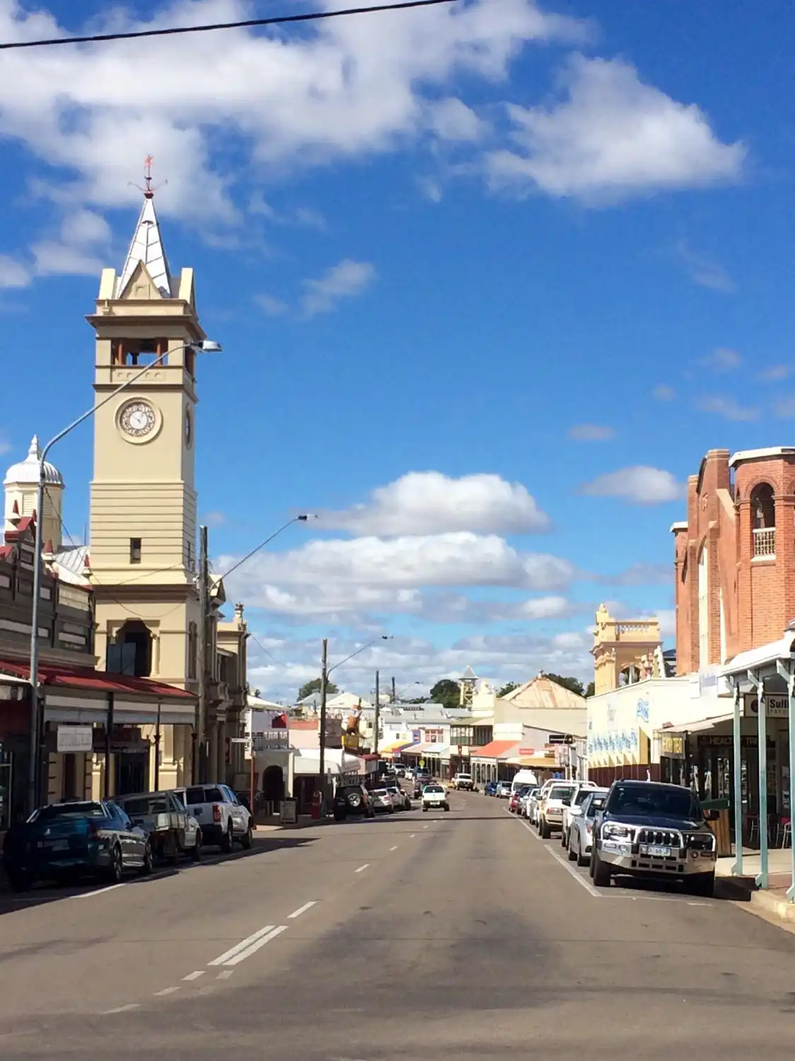 Hotel dekat Charters Towers Visitor Information Centre