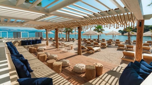 Blue Lagoon/ Krknjasi Bay