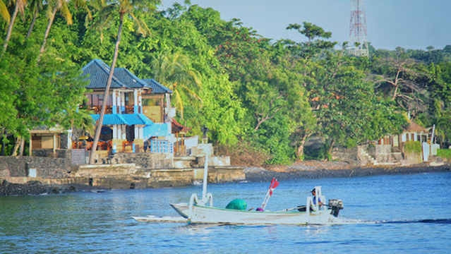Tulamben Beach Viewpoint