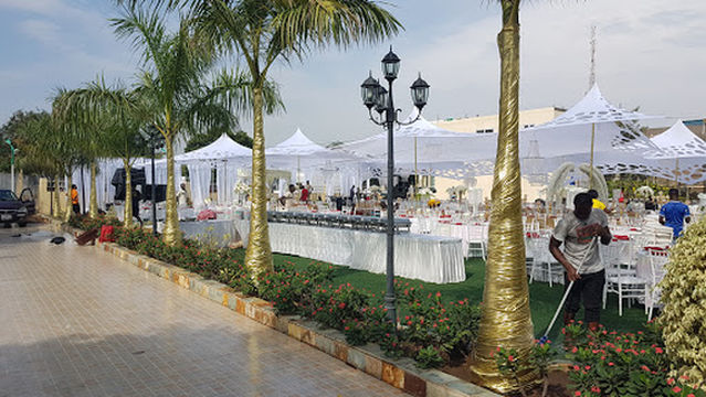 Unique Floral - Prestige Court