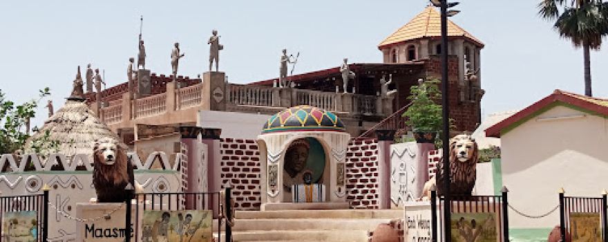 Maasmê Issouka - Palais Du Naaba D'Issouka
