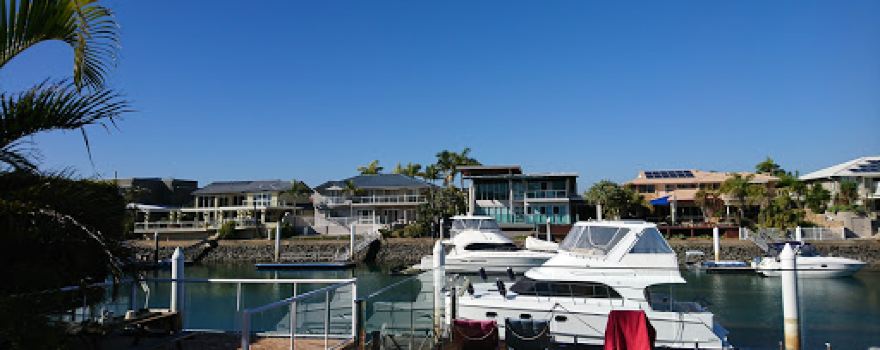 Raby Bay Dog Beach