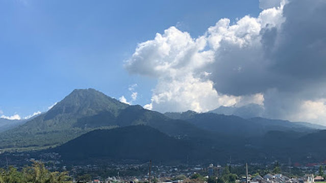 Mall Bunga Sidomulyo