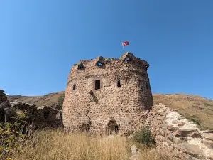 Şeytan Castle