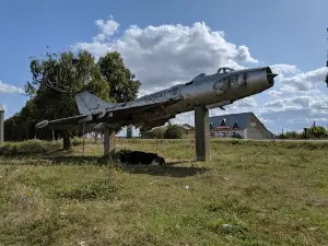 Su-7B