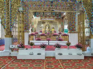 Phaung Taw Oo Pagoda