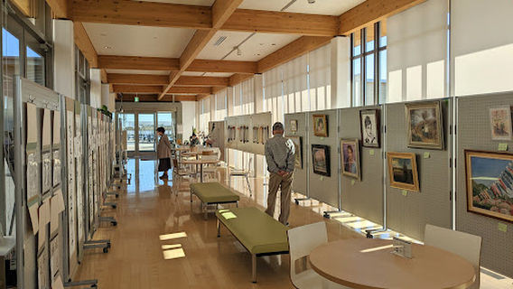 Shinchimachi Bunkakoryu Center / Kankai Hall