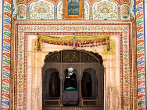 Darbar Hazrat Khawaja Shah Muhammad Sulaiman Taunsvi (R.A)