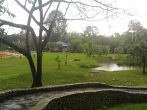 Mini Zoo Taman Teruntum