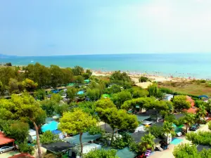 Bravoplaya Camping Resort