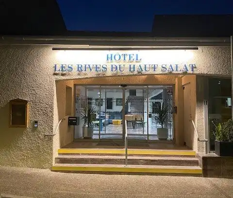 Hotels near Chateau de Seix
