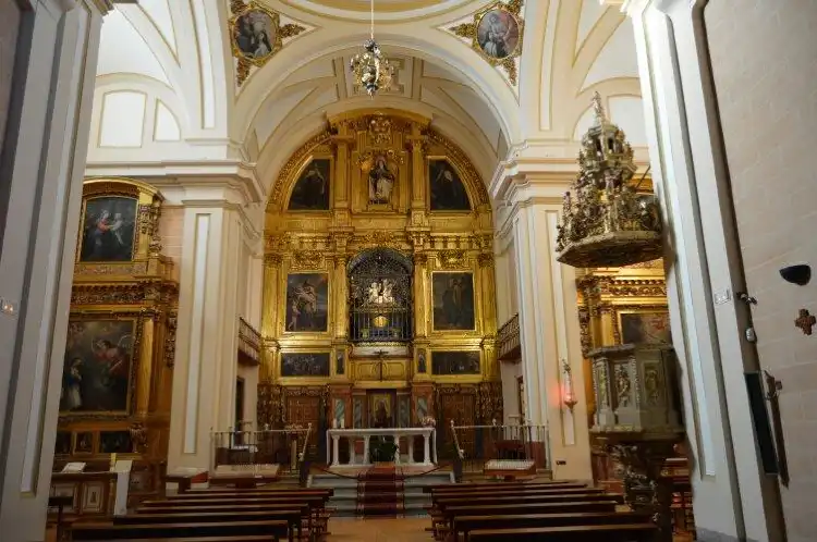 Hotels in Alba de Tormes