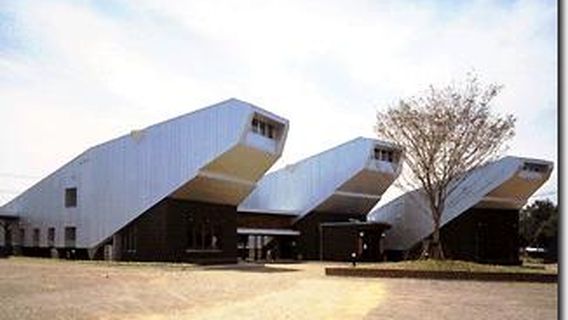 Yunomae Manga Museum