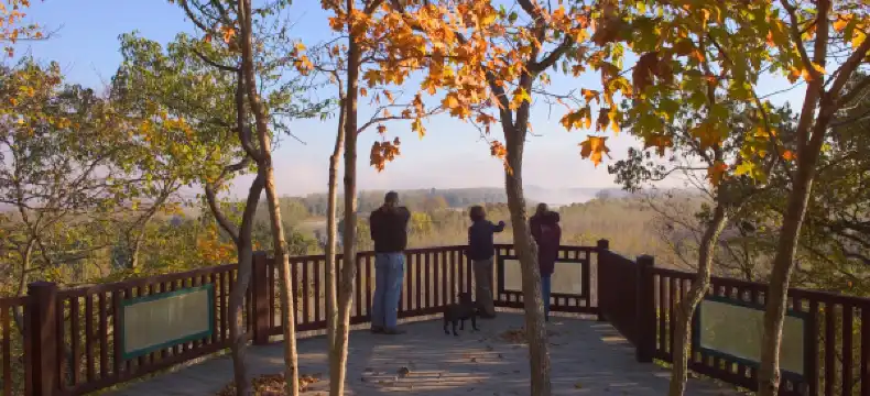 Hotels in Cole County