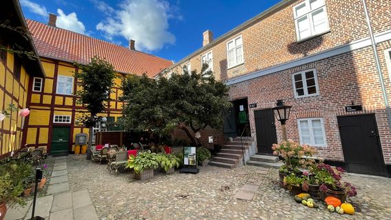 Hex! Museum of Witch Hunt