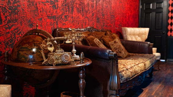 Escape The Trap House - Blacklight Mini Golf & Escape Rooms