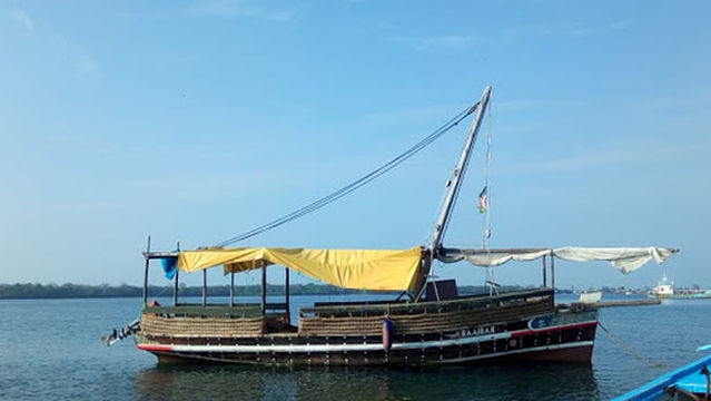 Community Boats Dhow Service