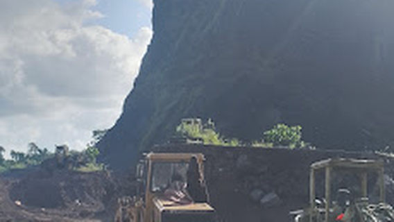 Carrière de pouzzolane