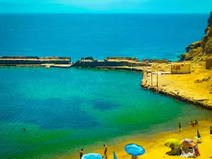 Plage du vieux port شاطئ الميناء القديم