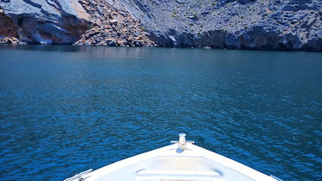 Ras Musandam Diver Dive Center