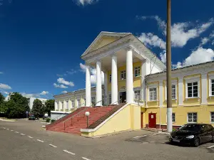 Dvorets Tyshkevichey