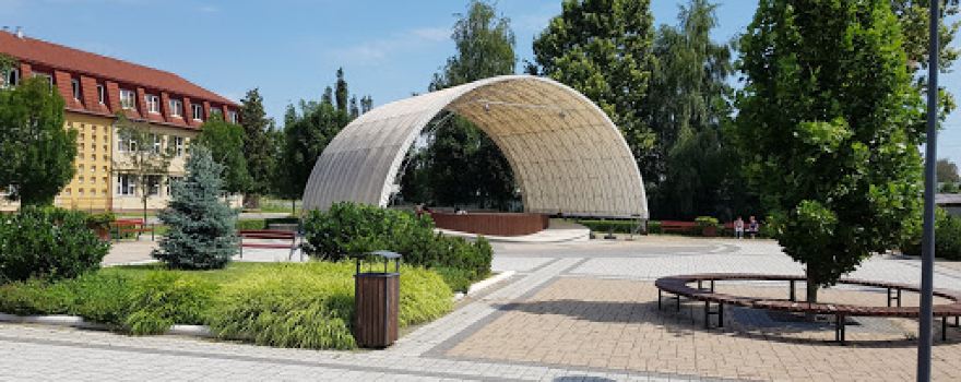 Dr. Béres József Park