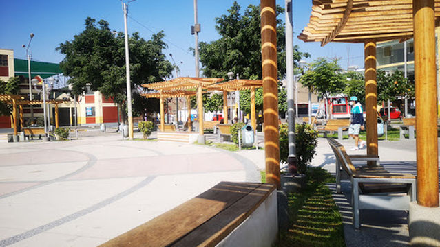 Plazuela Francisco Bolognesi