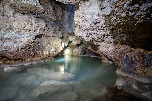 Cantabon Cave